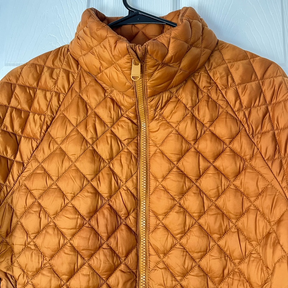 Athleta Whisper Featherless insulated nylon rust Quilted puffer Jacket size M - Picture 3 of 10